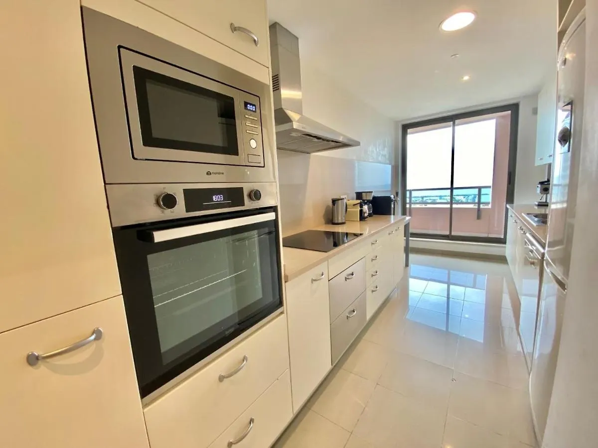 Akira Flats Diagonal Mar Apartments Barcelona 0*,